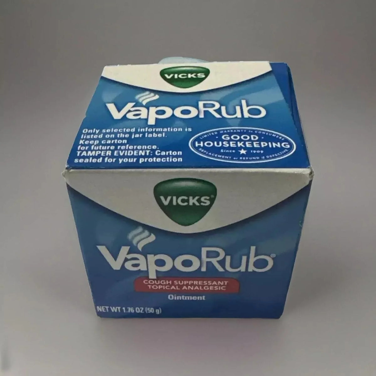 Vicks VapoRub, Lavender Scent, Cough Suppressant, Topical Chest Rub & Analgesic Ointment, Medicated Vicks Vapors, Relief from Cough Due to Cold, Aches & Pains, 1.76oz (Pack of 36)